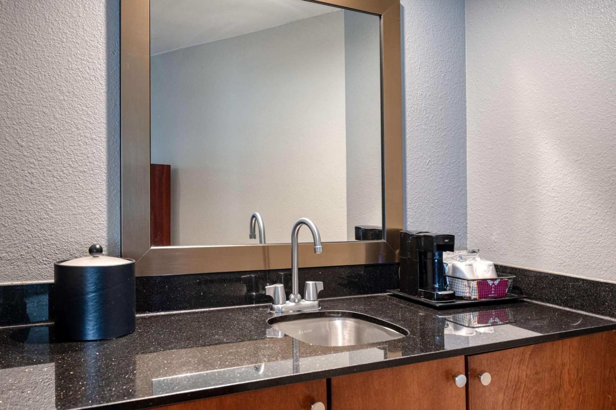 Hampton Inn Baltimore/White Marsh Extérieur photo